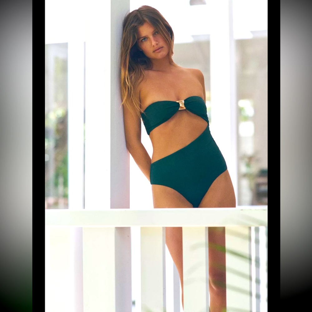 METALLIC PIECE CUTOUT SWIMSUIT